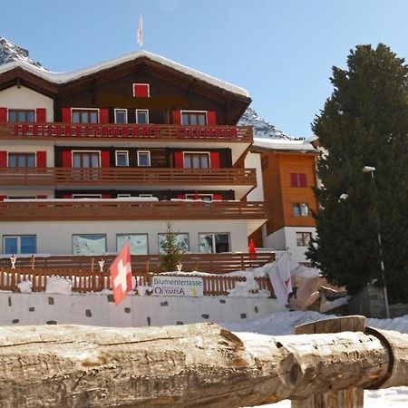 B&B Hotel Alpina Grächen Exterior foto