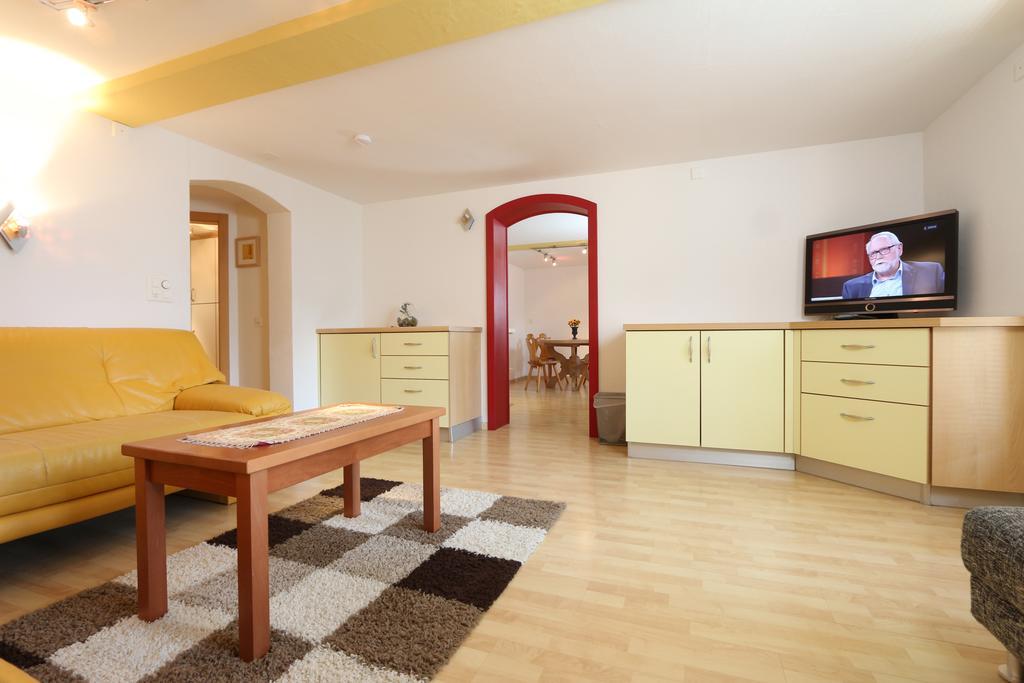 B&B Hotel Alpina Grächen Zimmer foto